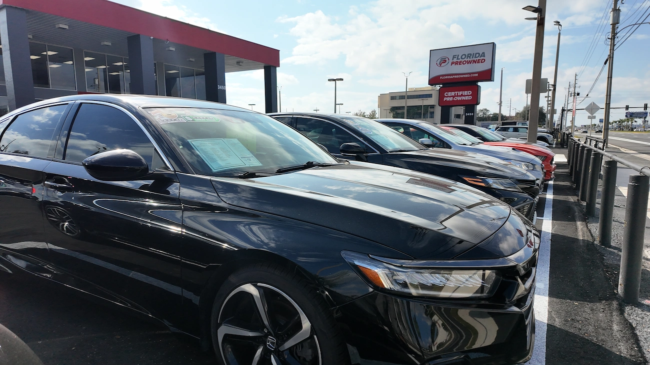 Used car lots in Orlando compared — Florida Preowned's FP Certified independent lot with $0 hidden dealer fees vs. franchise and chain competitors
