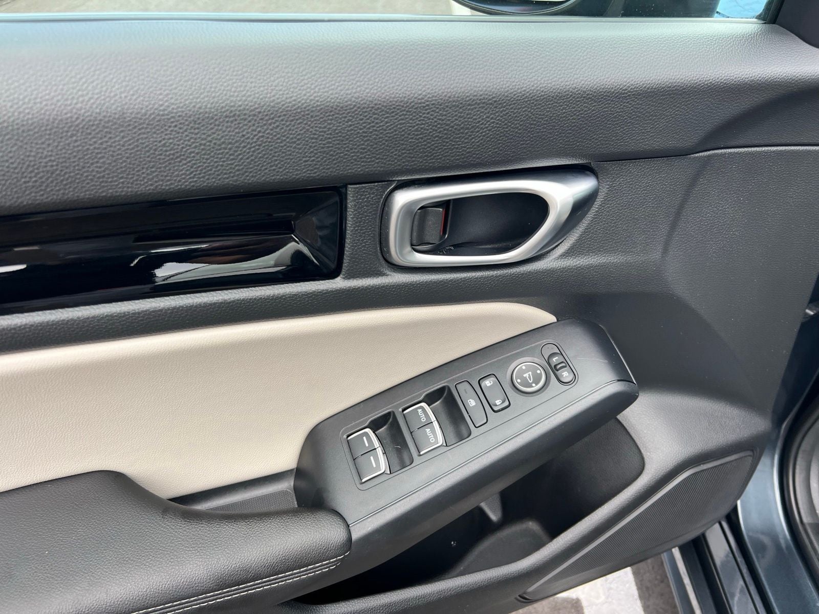 2023 Honda Civic EX-L