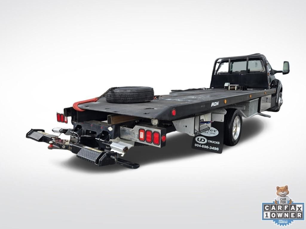 2022 Ford F-650SD Base