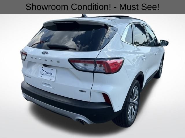 2020 Ford Escape Titanium Hybrid