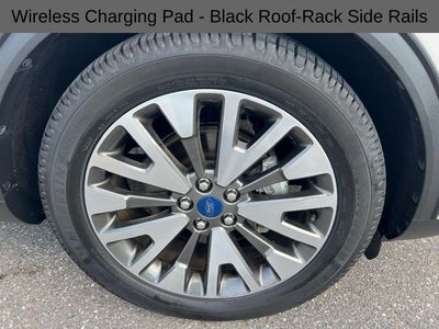 2020 Ford Escape Titanium Hybrid