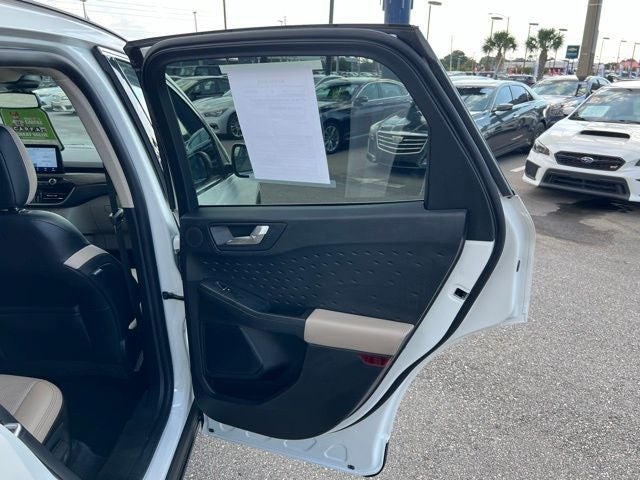 2020 Ford Escape Titanium Hybrid