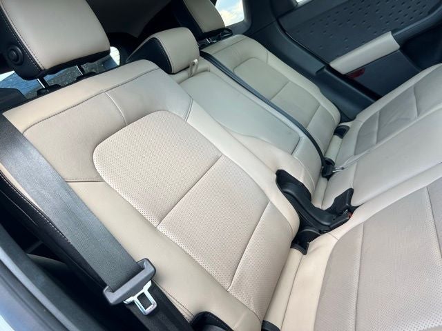 2020 Ford Escape Titanium Hybrid