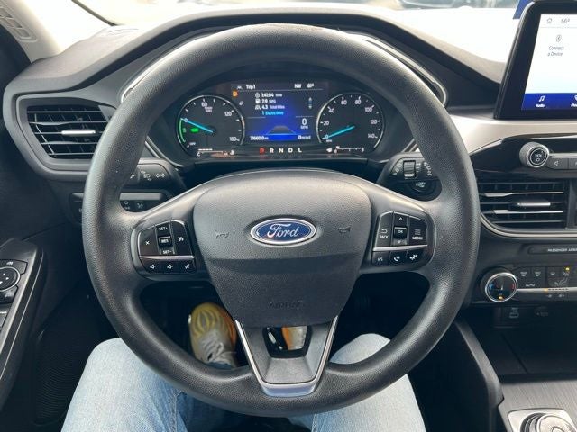 2022 Ford Escape Hybrid SE