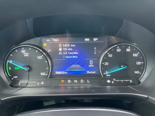 2022 Ford Escape Hybrid SE