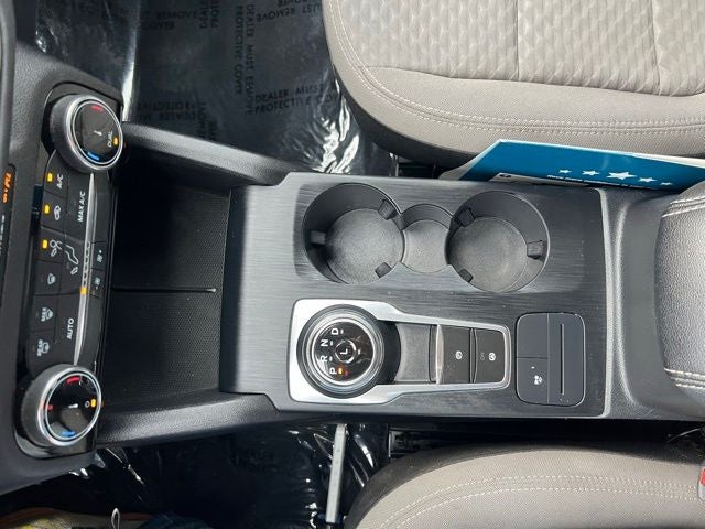 2022 Ford Escape Hybrid SE