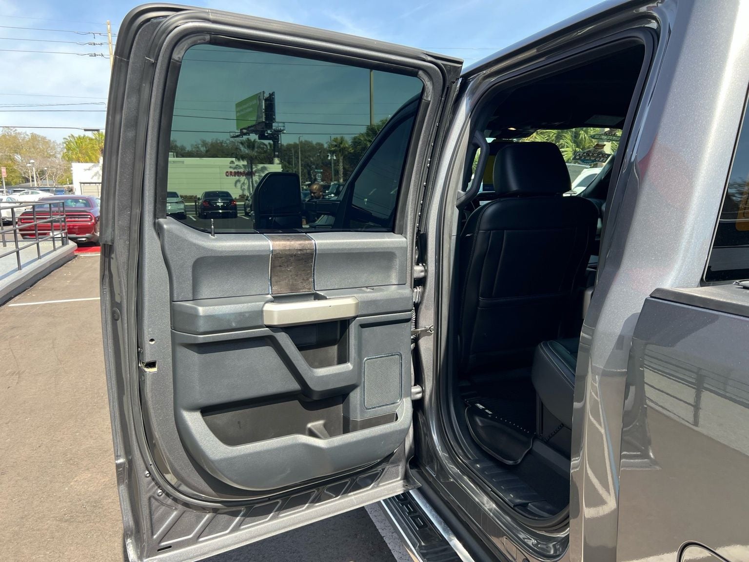 2022 Ford F-250SD Lariat