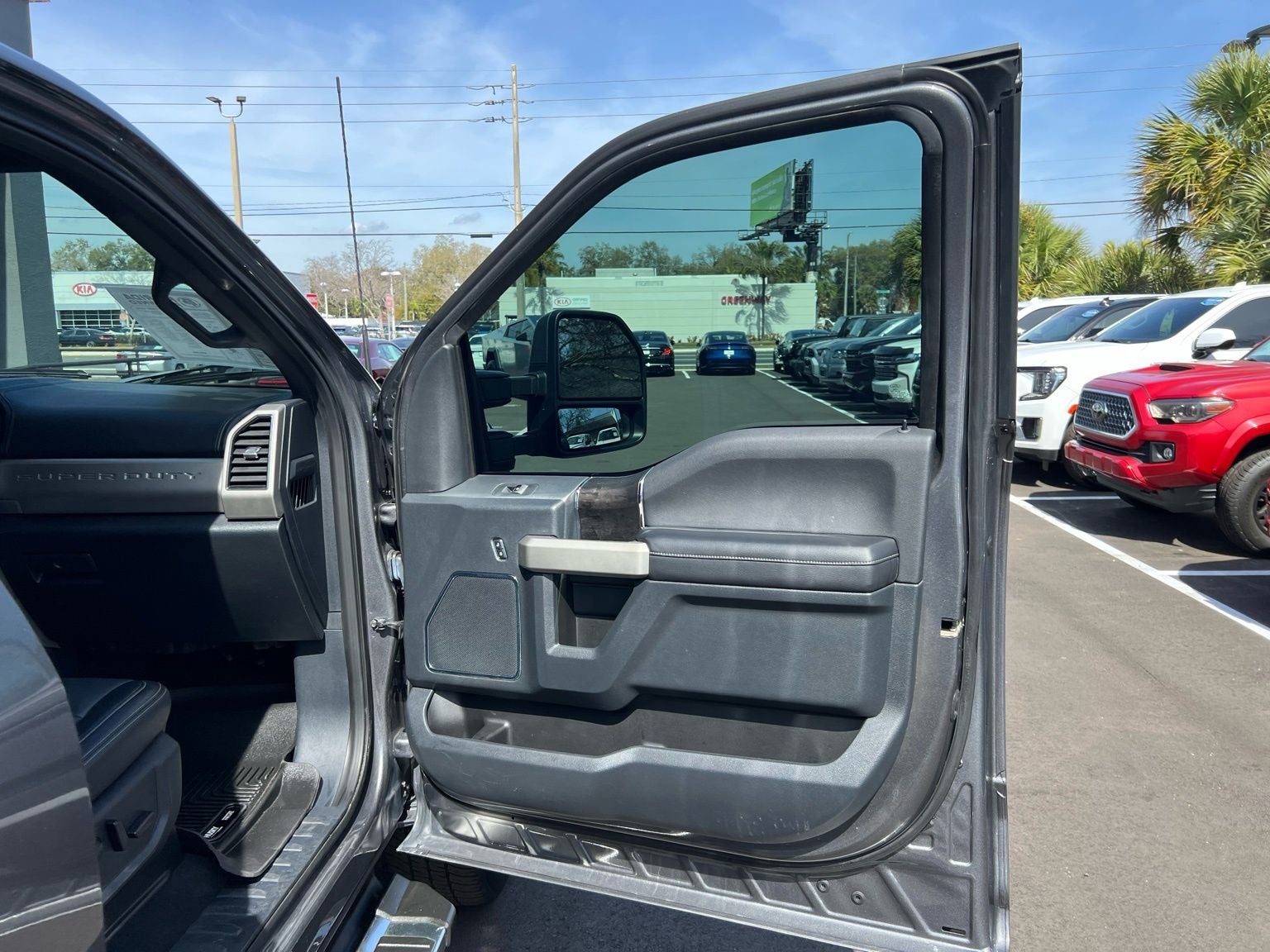 2022 Ford F-250SD Lariat