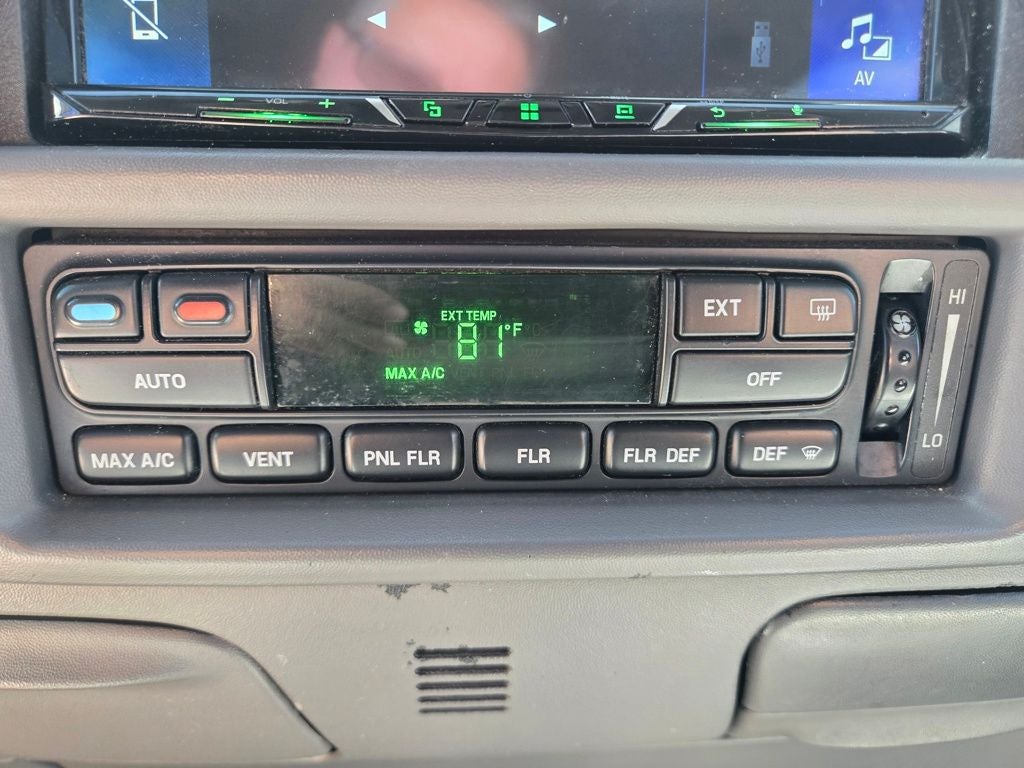 2003 Ford F-150 Lariat