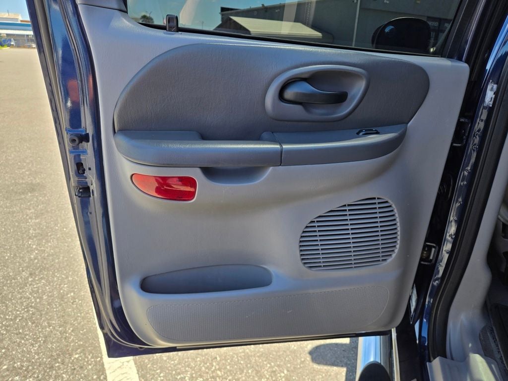 2003 Ford F-150 Lariat