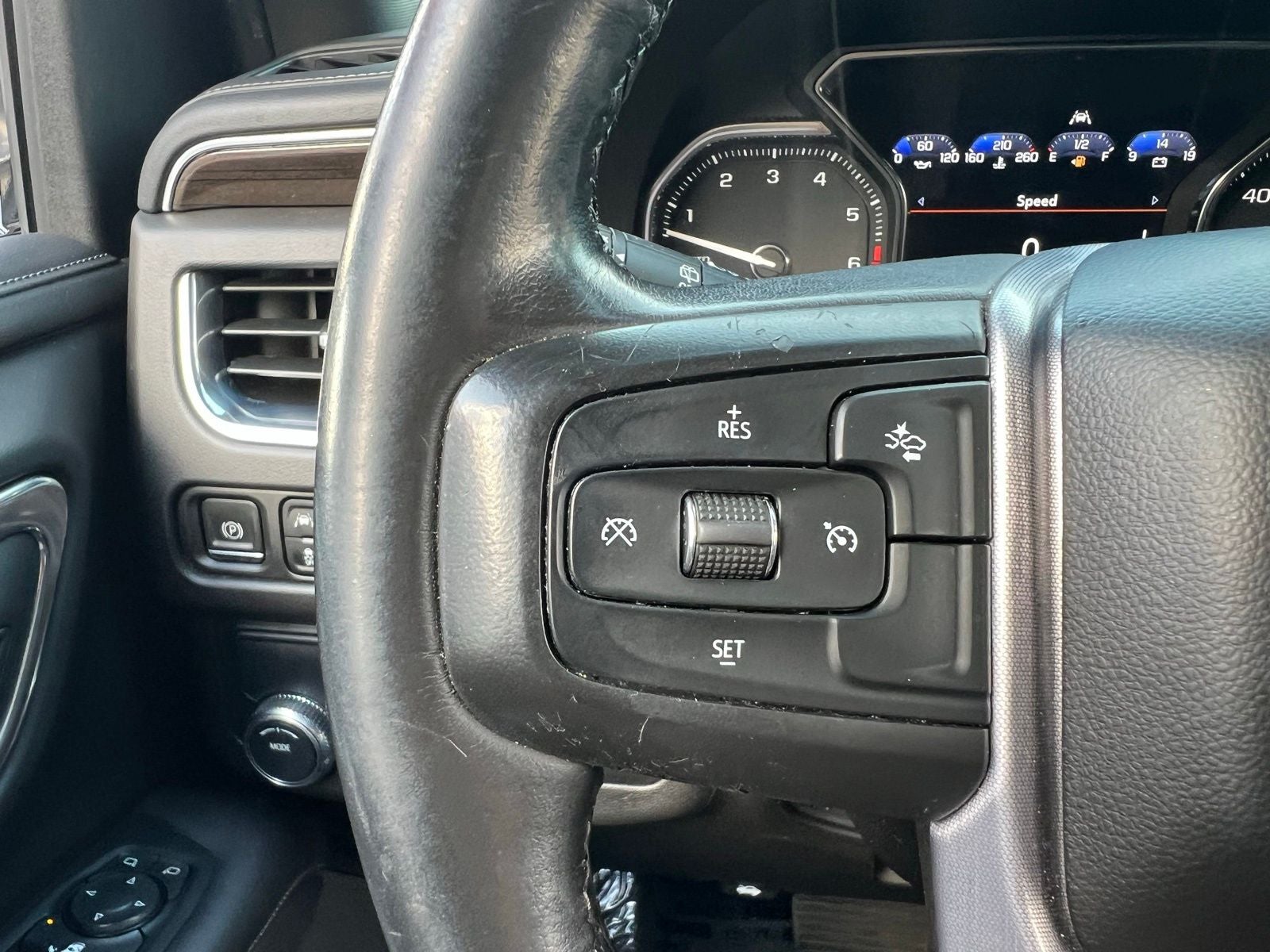 2021 GMC Yukon XL SLE