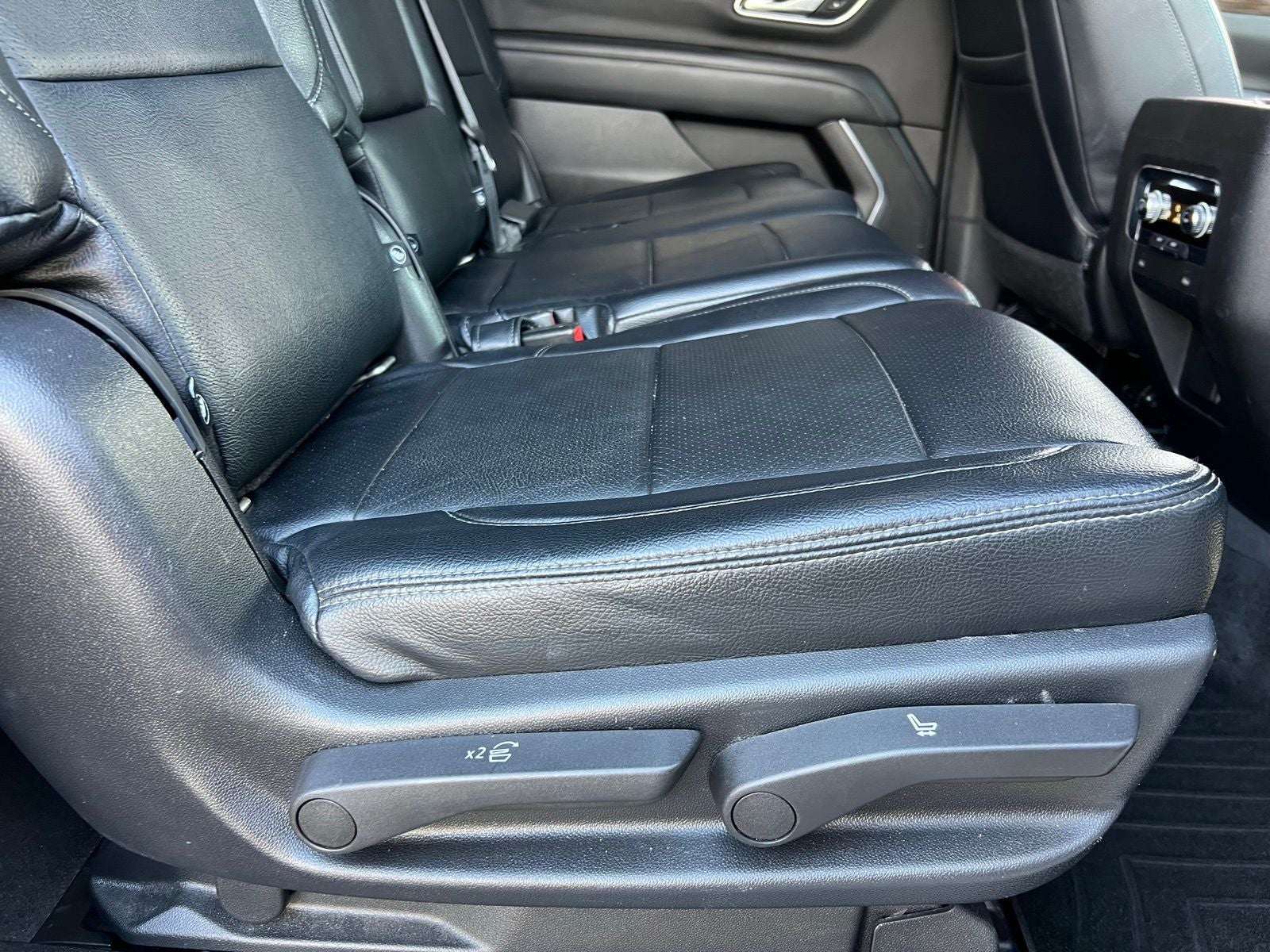 2021 GMC Yukon XL SLE