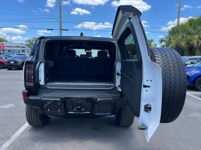 2025 GMC Hummer EV SUV 2X