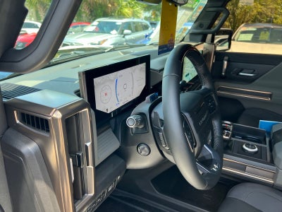 2025 GMC Hummer EV SUV 2X