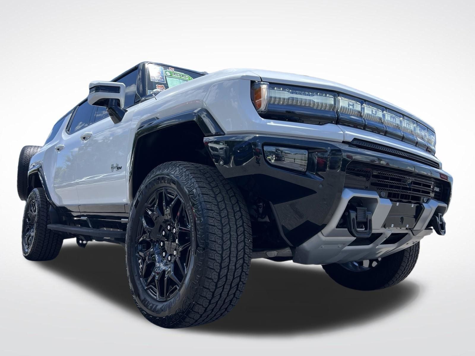 2025 GMC Hummer EV SUV 2X