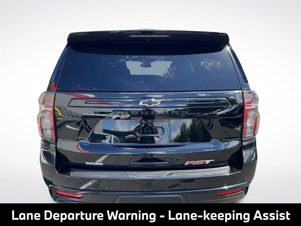 2023 Chevrolet Suburban RST