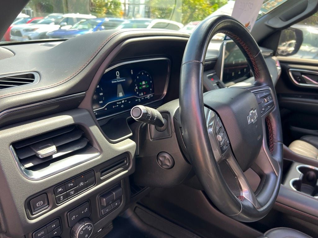 2023 Chevrolet Suburban RST