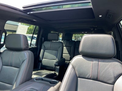 2023 Chevrolet Suburban RST