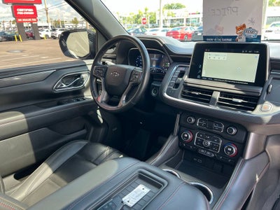 2023 Chevrolet Suburban RST