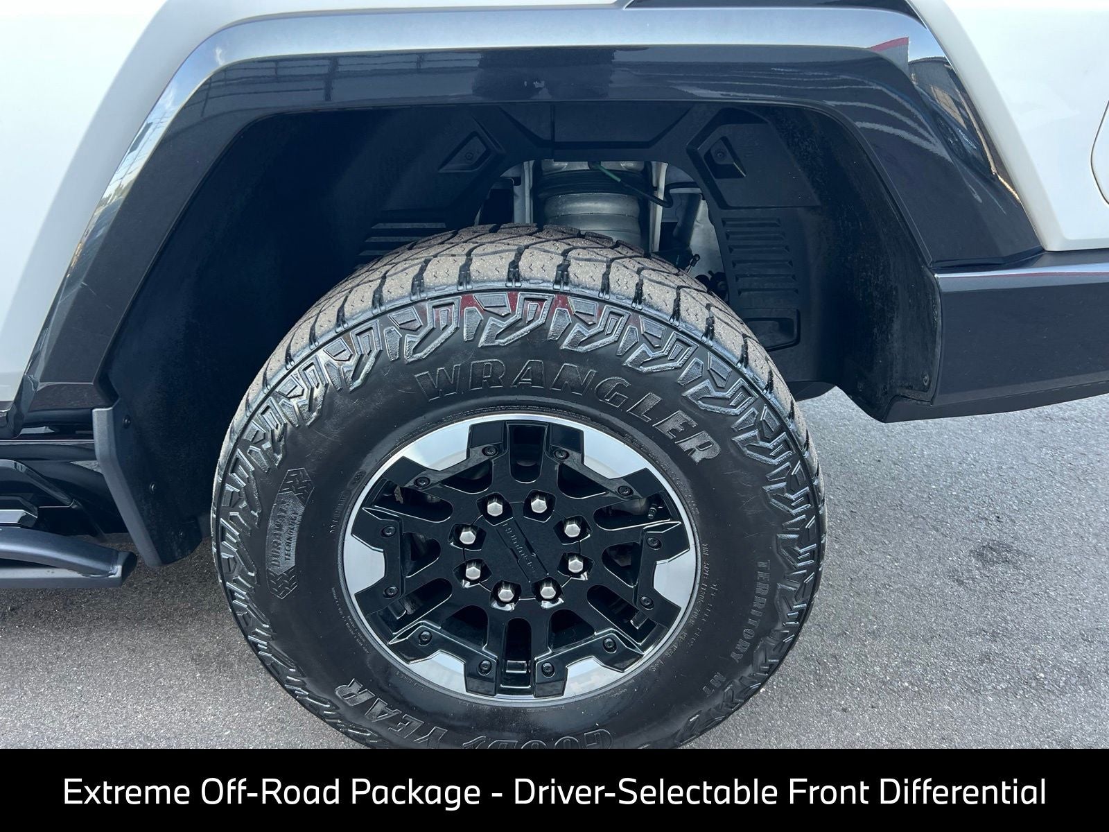 2023 GMC Hummer EV Pickup 3X