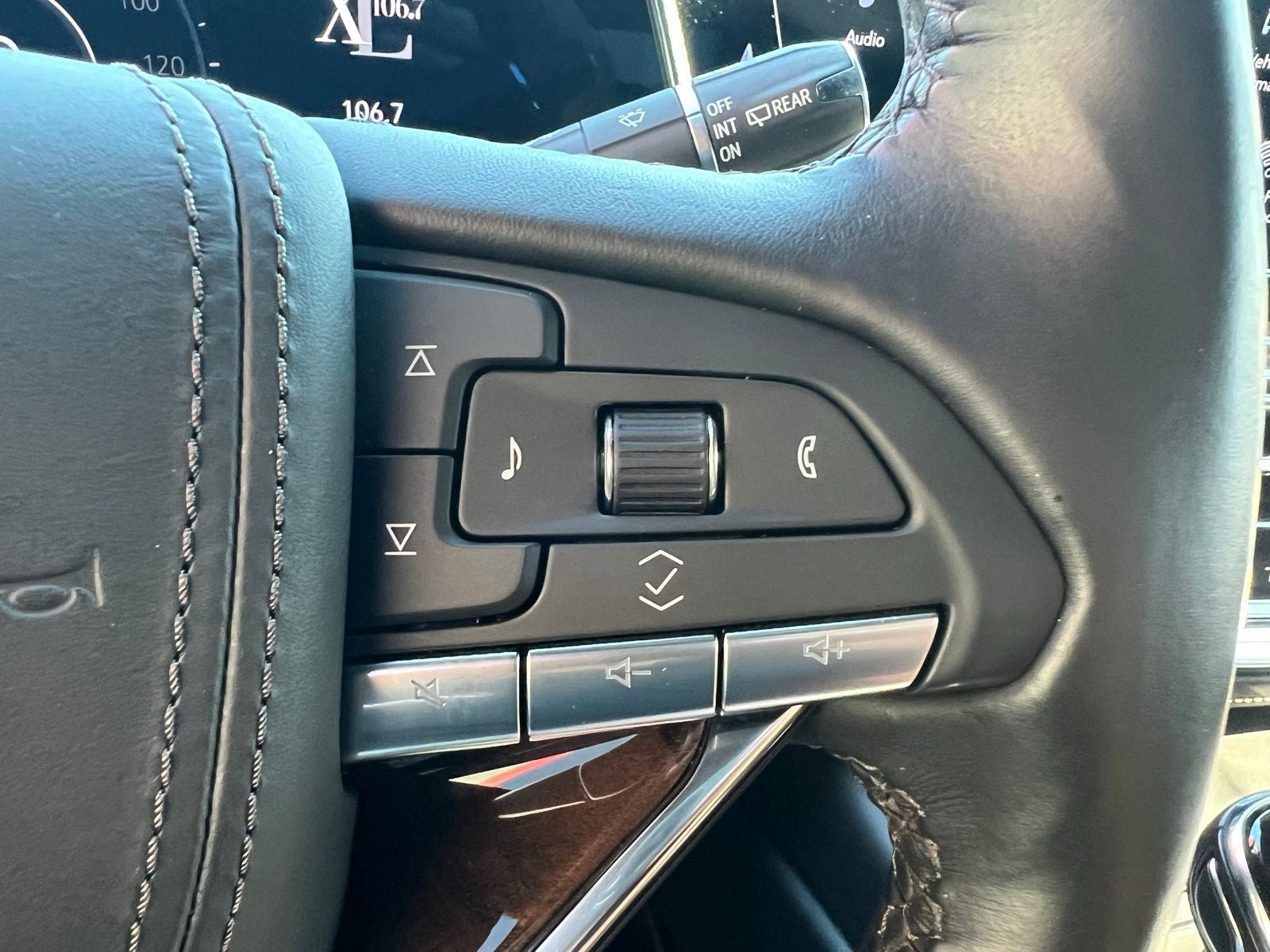 2024 Cadillac Escalade ESV Premium Luxury Platinum