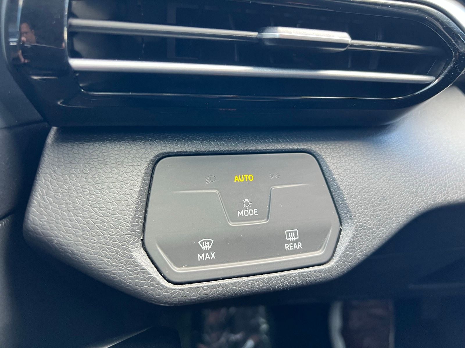 2024 Volkswagen ID.4 Standard