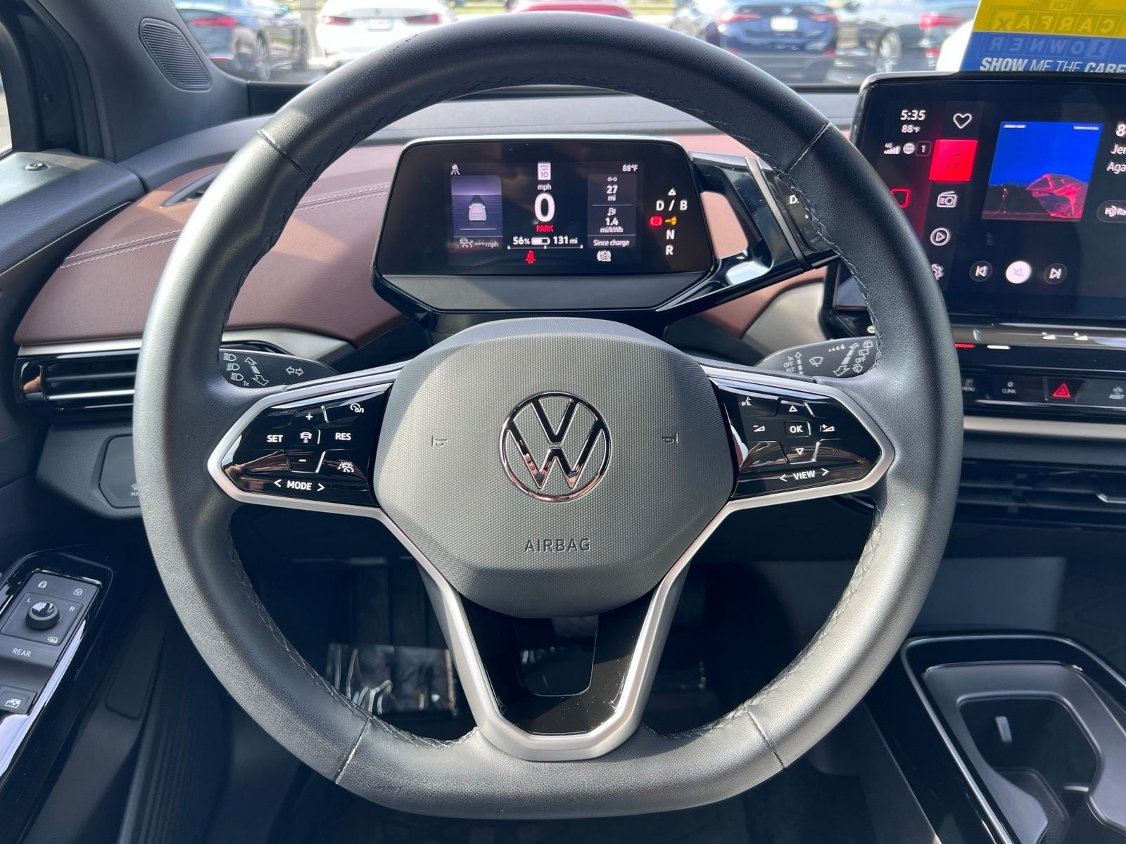 2023 Volkswagen ID.4 Pro