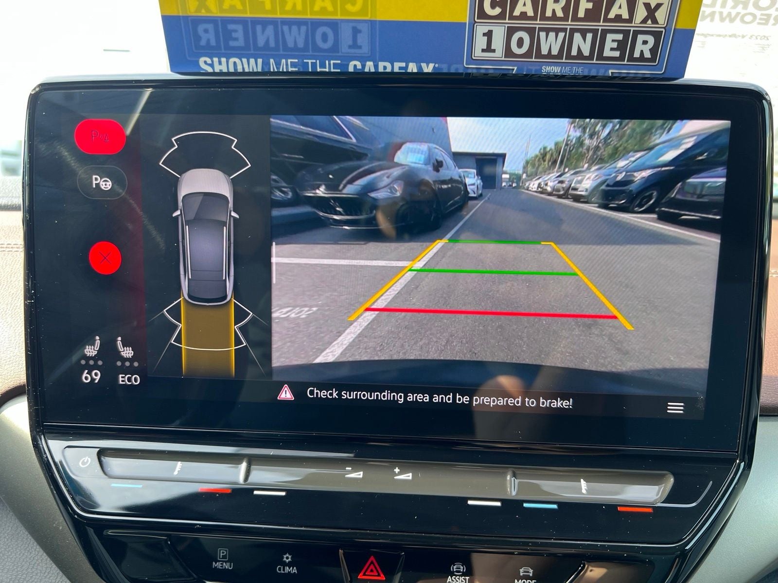 2023 Volkswagen ID.4 Pro