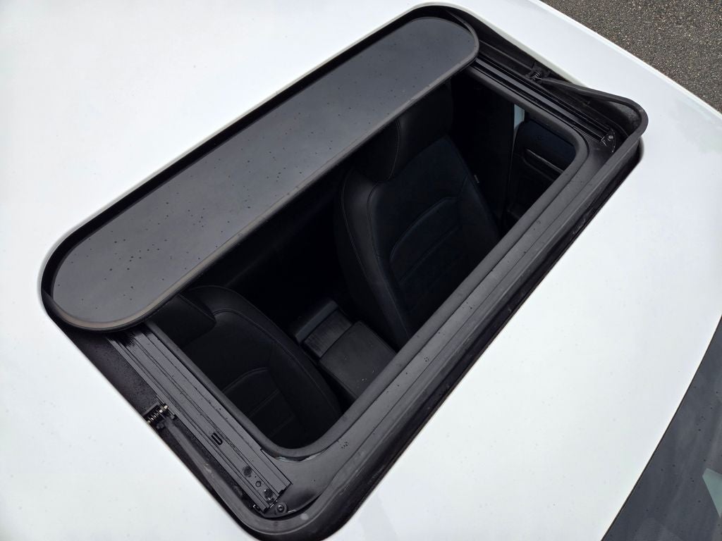 2021 Volkswagen Passat 2.0T R-Line