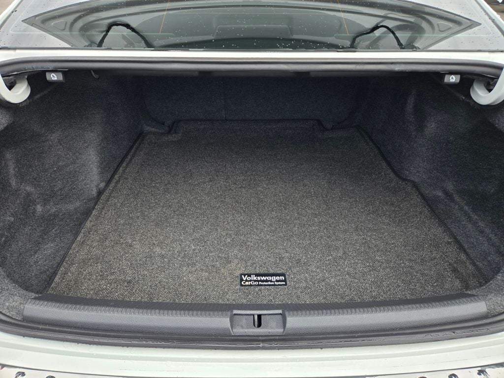 2021 Volkswagen Passat 2.0T R-Line