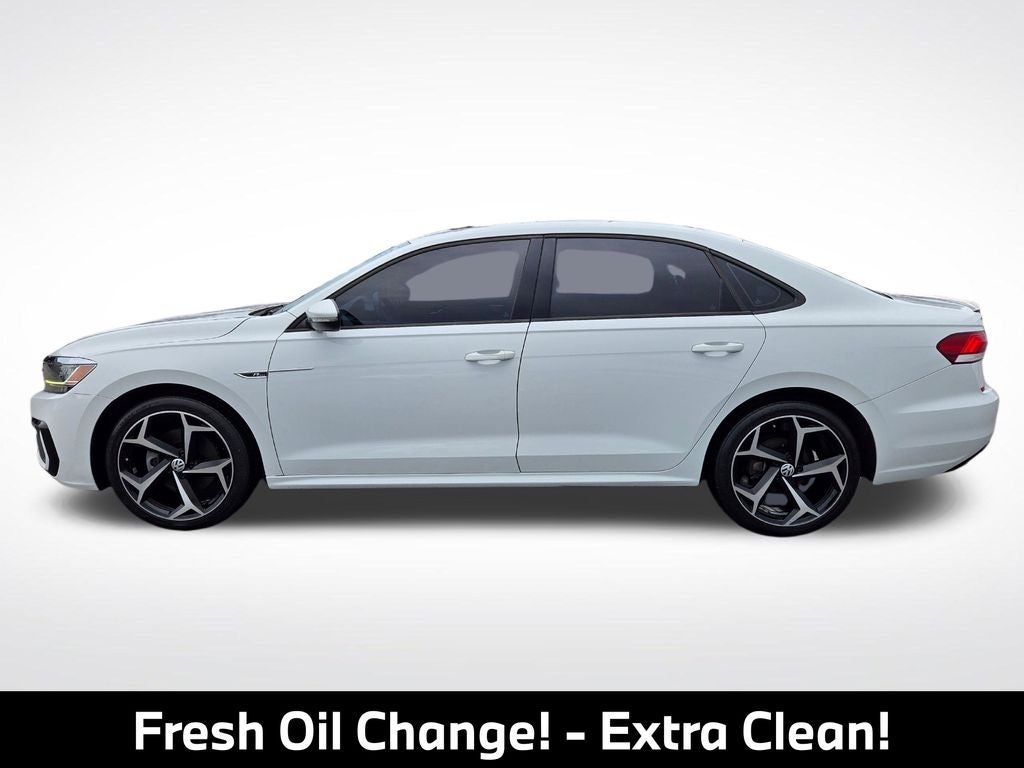 2021 Volkswagen Passat 2.0T R-Line