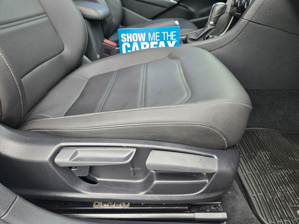 2021 Volkswagen Passat 2.0T R-Line