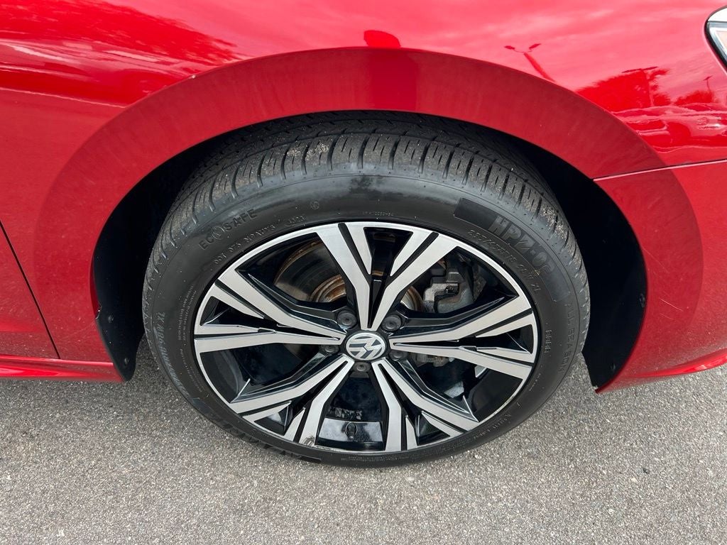 2022 Volkswagen Passat 2.0T SE
