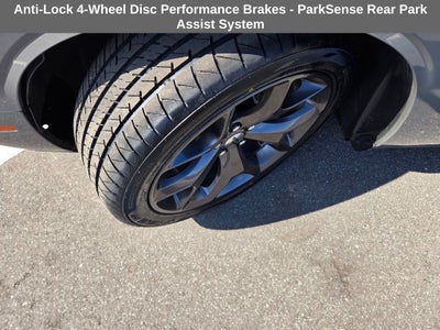 2018 Dodge Challenger SXT