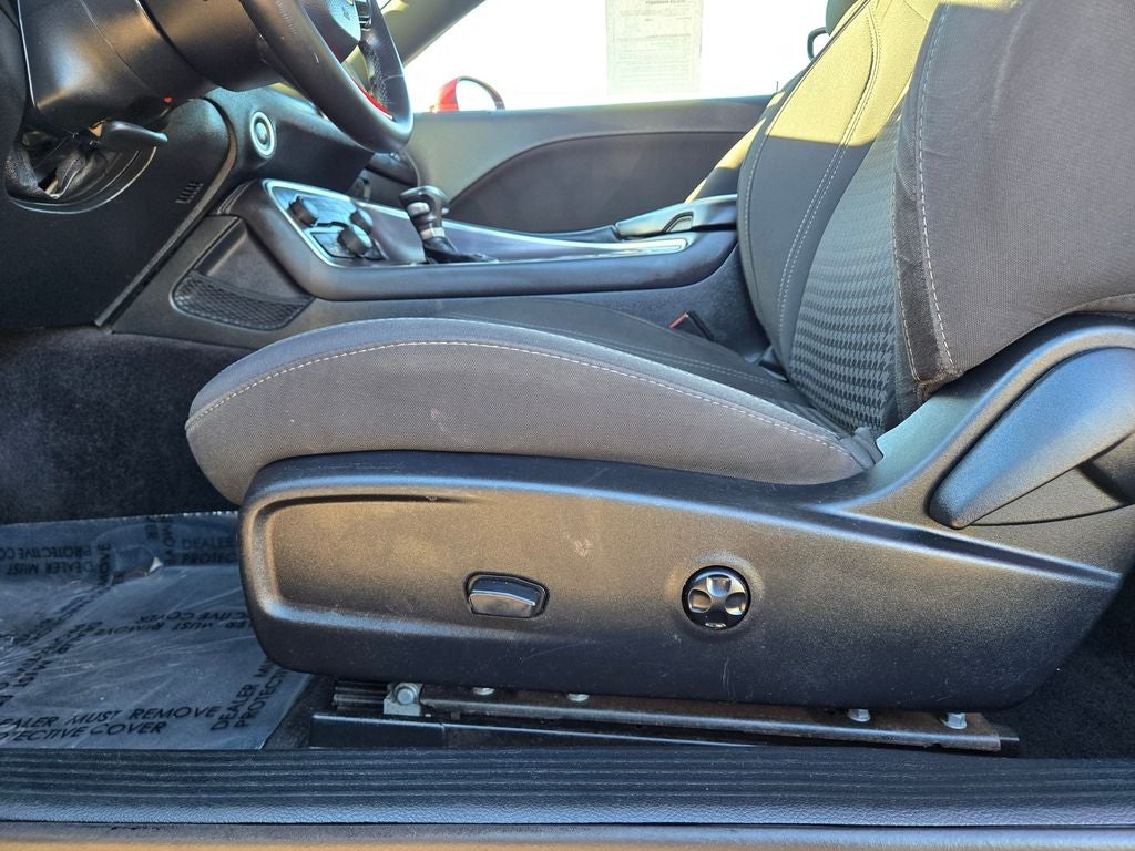 2017 Dodge Challenger SXT