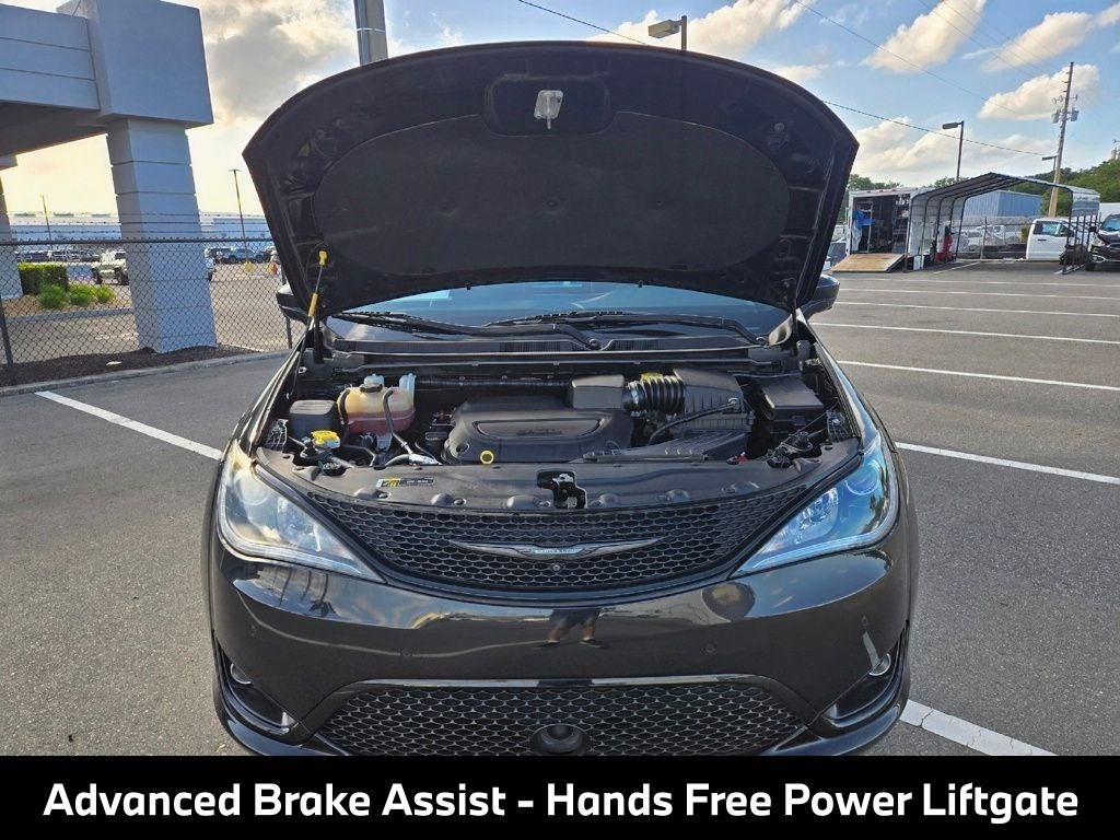 2019 Chrysler Pacifica Touring L Plus