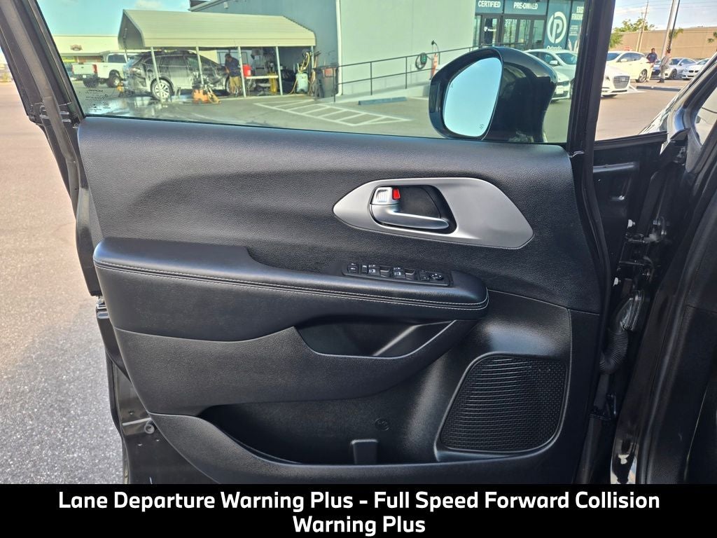 2019 Chrysler Pacifica Touring L Plus