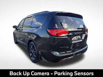 2019 Chrysler Pacifica Touring L Plus