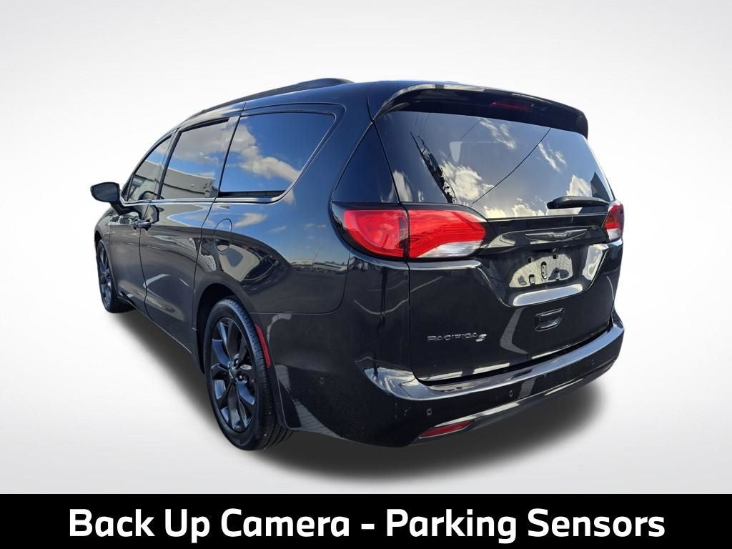 2019 Chrysler Pacifica Touring L Plus