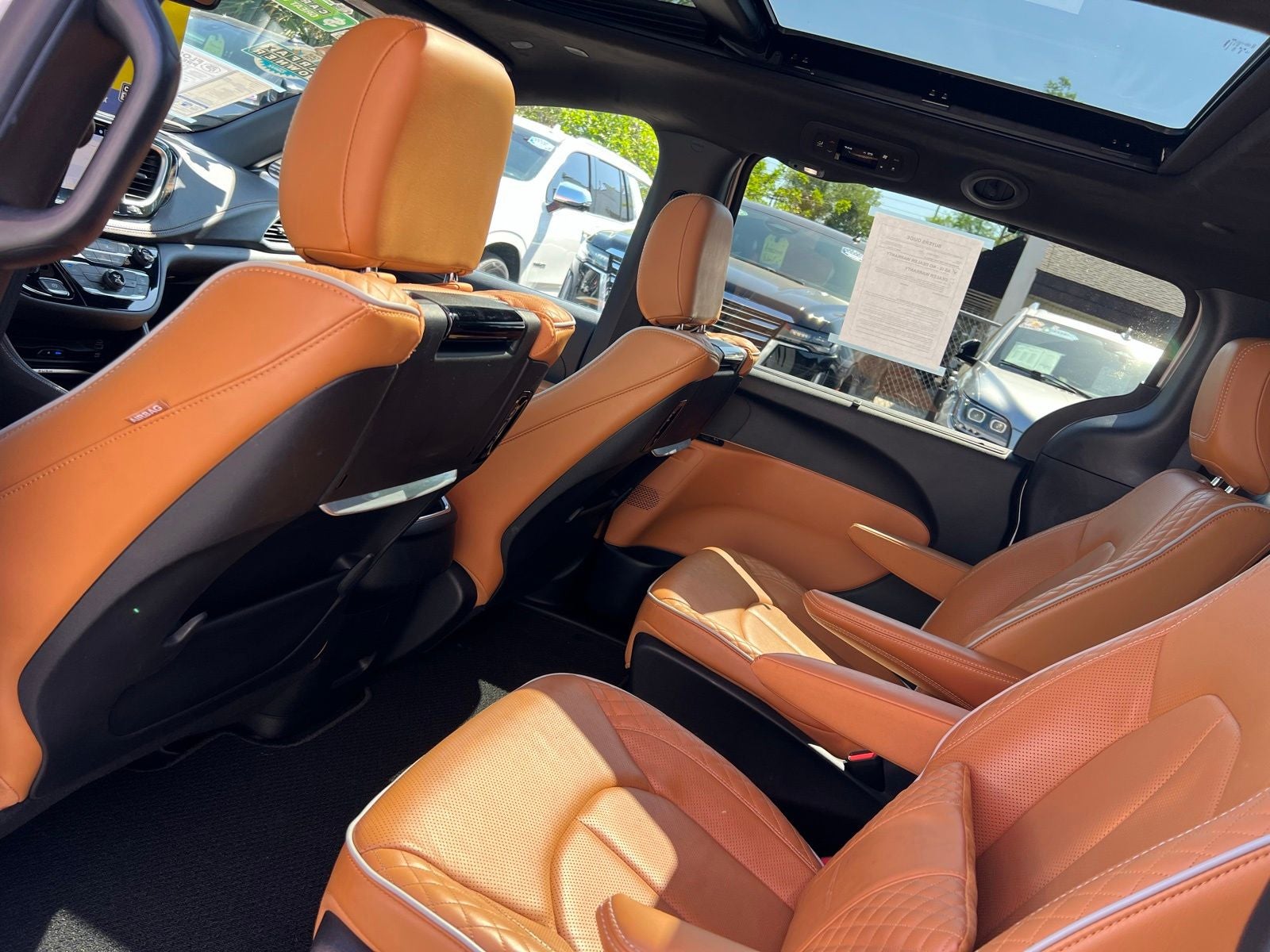 2023 Chrysler Pacifica Hybrid Pinnacle