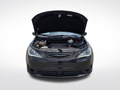 2019 Chrysler Pacifica Hybrid Limited