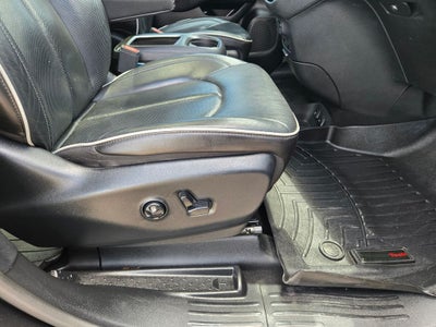 2019 Chrysler Pacifica Hybrid Limited