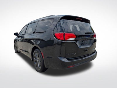 2019 Chrysler Pacifica Hybrid Limited