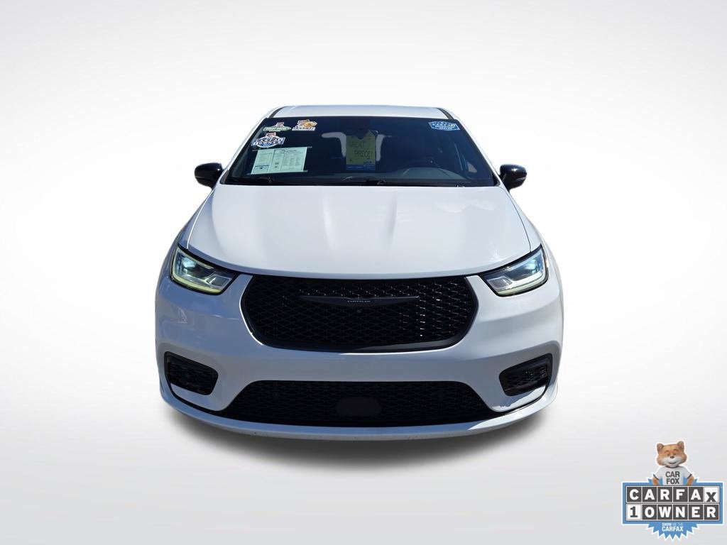 2024 Chrysler Pacifica Hybrid Select S Appearance