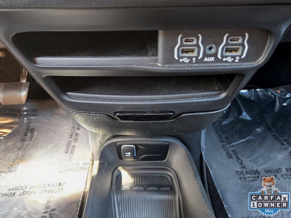 2024 Chrysler Pacifica Hybrid Select S Appearance