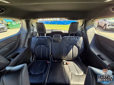 2024 Chrysler Pacifica Hybrid Select S Appearance