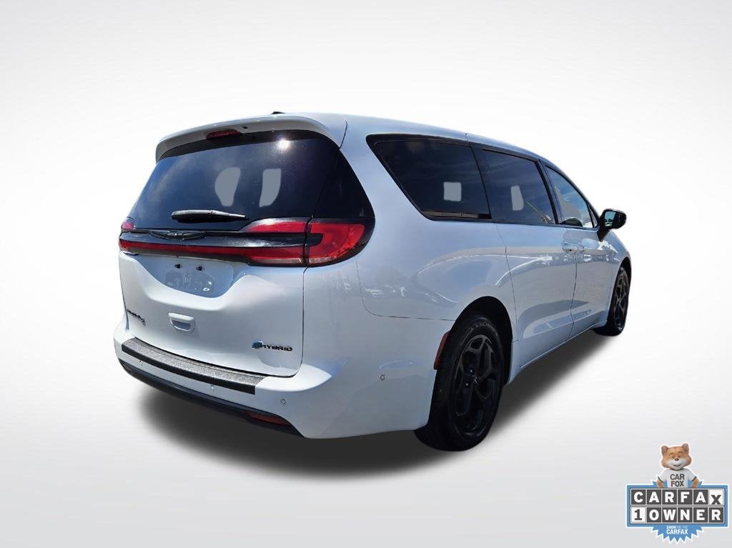 2024 Chrysler Pacifica Hybrid Select S Appearance