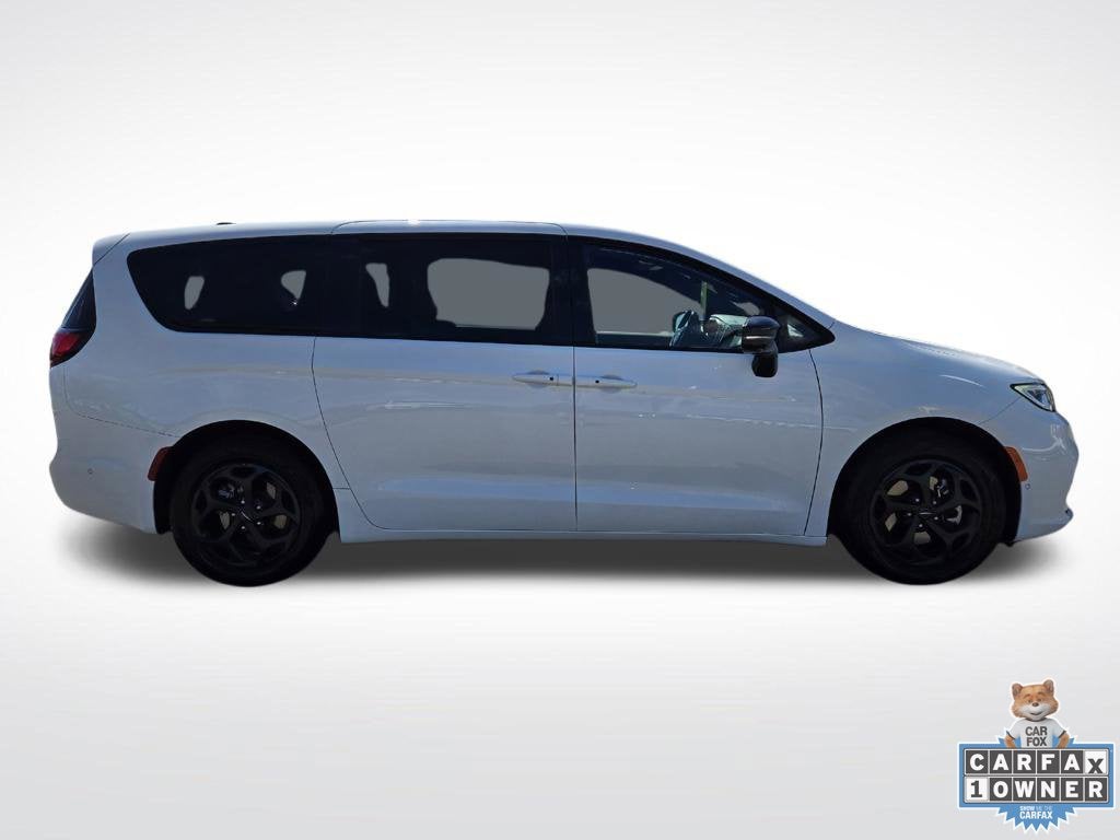 2024 Chrysler Pacifica Hybrid Select S Appearance