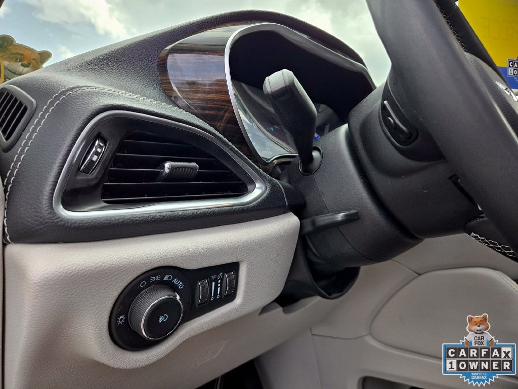 2023 Chrysler Pacifica Hybrid Limited
