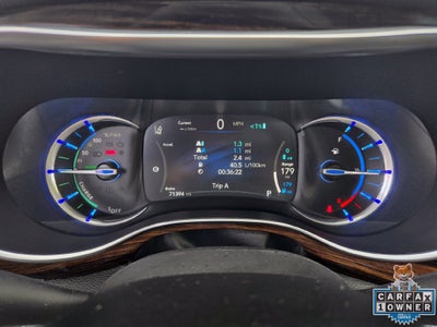 2023 Chrysler Pacifica Hybrid Limited